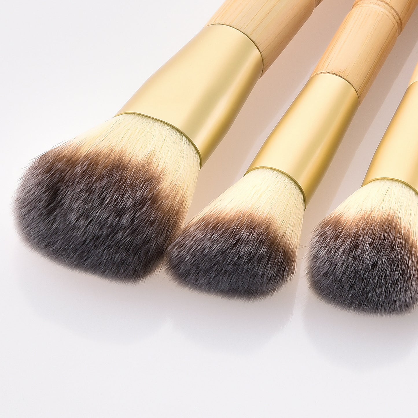 Lucky 7: Your lucky set of makeup brushes for a perfect application